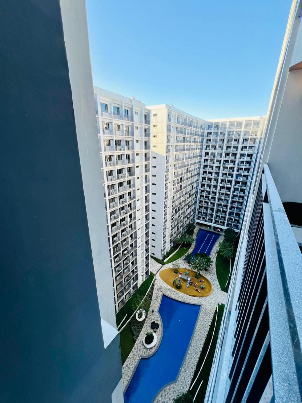 Shore 2 Residences Tower 2 Pasay Exteriér fotografie